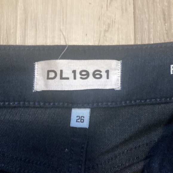 DL1961 jeans Florence instasculpt - Picture 2 of 6